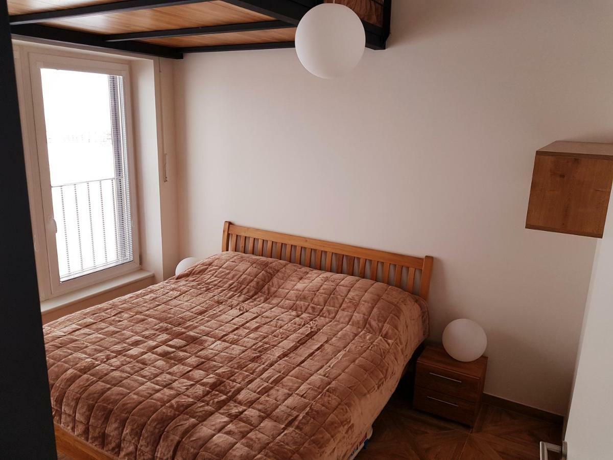 G.Apartment'S Klinovec Loučná pod Klínovcem Bagian luar foto